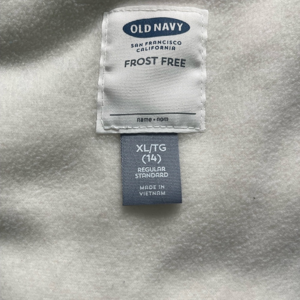 Navy Blue puffer vest Old Navy - Picture 2 of 2